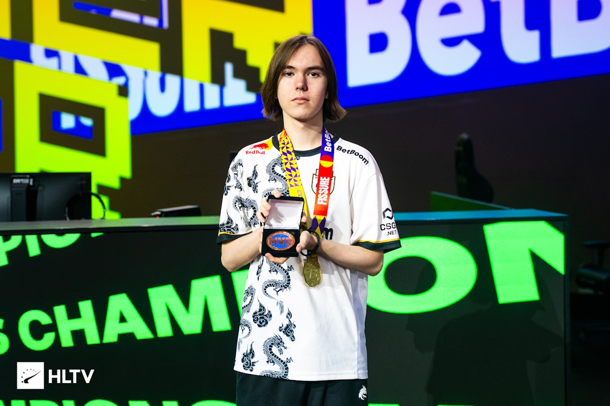 韩毅透露： Bilibili Gaming 签下了 maokai， Invictus Gaming 签下了 Daney